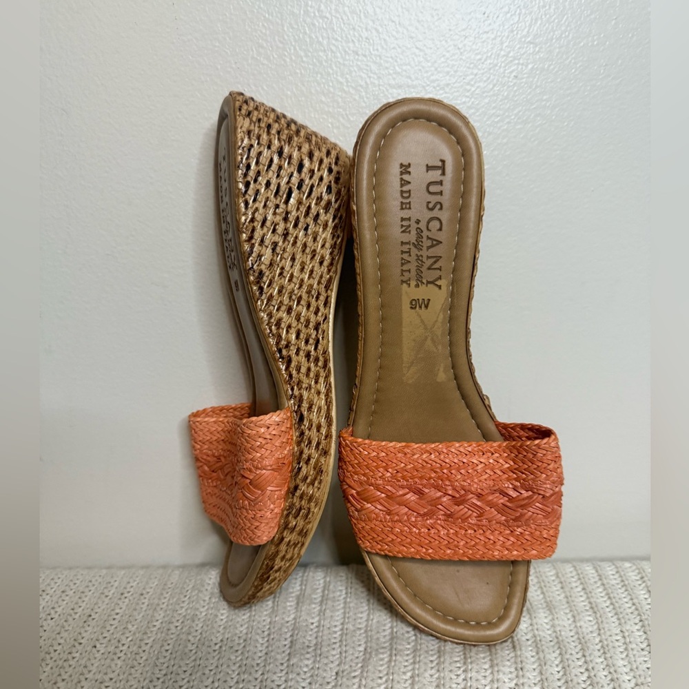 Tuscany by easy street NWT Orange Woven raffia Slide Sandals - Women size 9W
